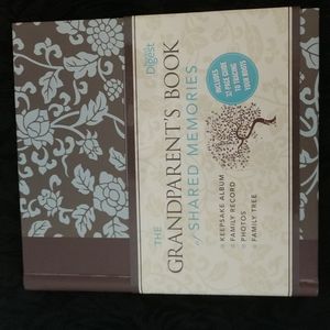 Grandparent's Keepsake Album & Memories- Readers Digest- NWT